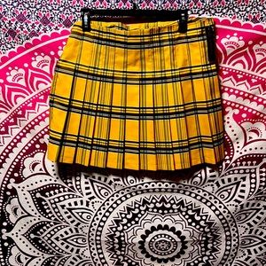 Clueless mini skirt